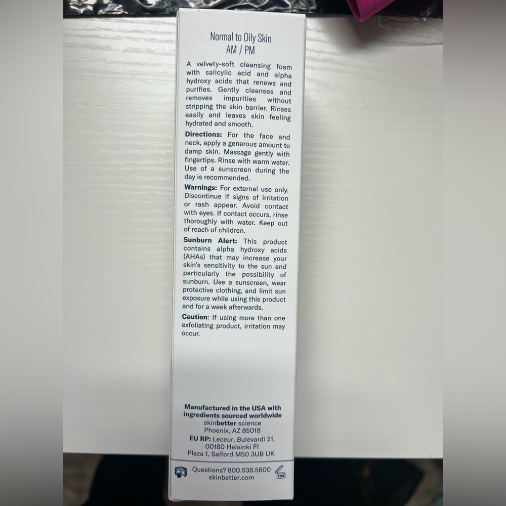 Skin Better Science- Refining Foam Cleanser - Picture 3 of 3